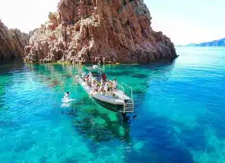 Passez des bons moments grâce à une balade en bateau à la découverte de la girolada