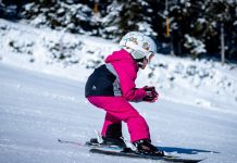 Comment habiller son enfant pour le ski ?