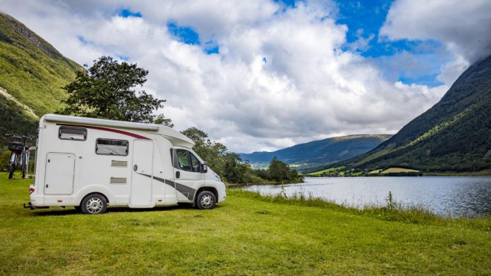 Économiser en voyage : pourquoi opter pour un camping-car d'occasion ?