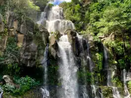 Plongez au cœur de l'île de la Réunion en canyoning !