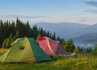 Reconnectez-vous avec la nature : les bienfaits du camping en plein air